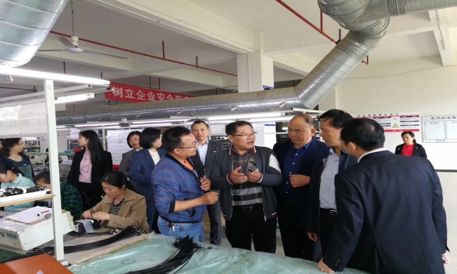 北冰院長湖南省政協(xié)邀請參與“三進(jìn)三助”衡陽、永州、郴州考察調(diào)研